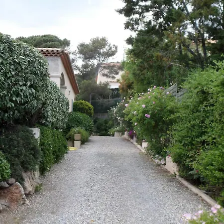 Le Grand Boucharel Apartment
